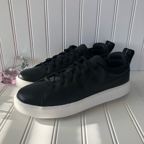 nike golf course classic shoe